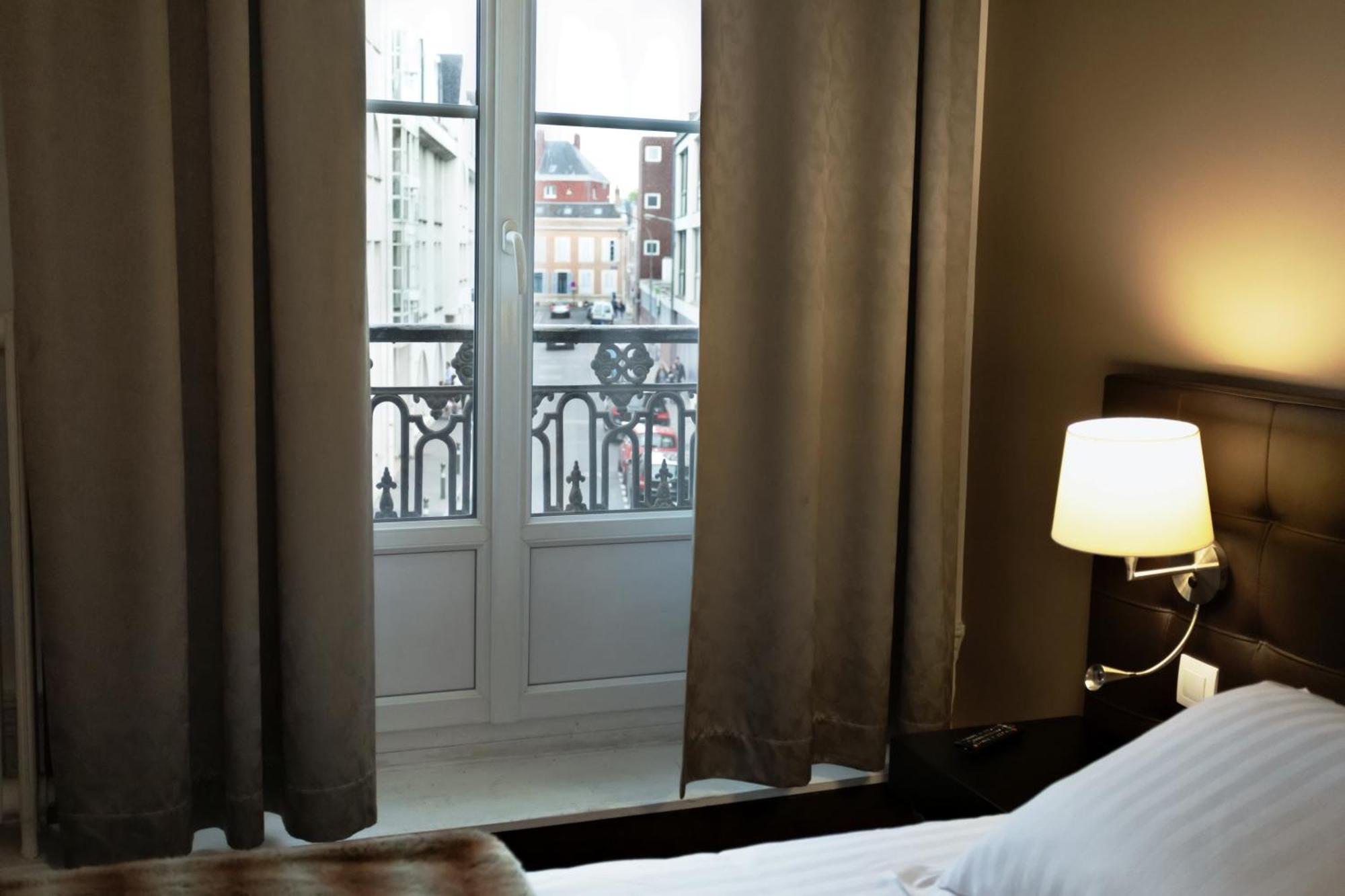 Hotel Le Saint Louis Amiens Exteriér fotografie