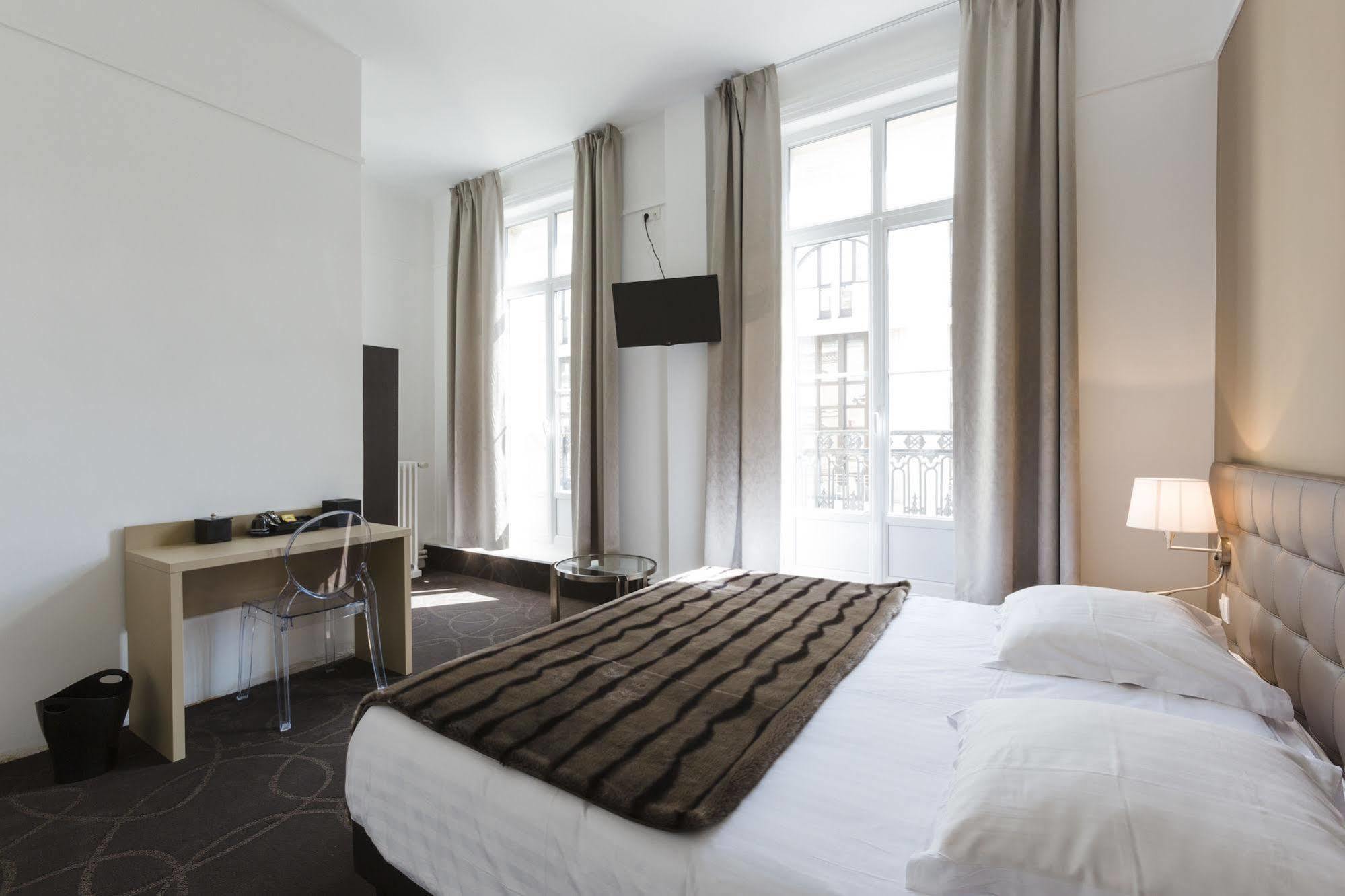 Hotel Le Saint Louis Amiens Exteriér fotografie